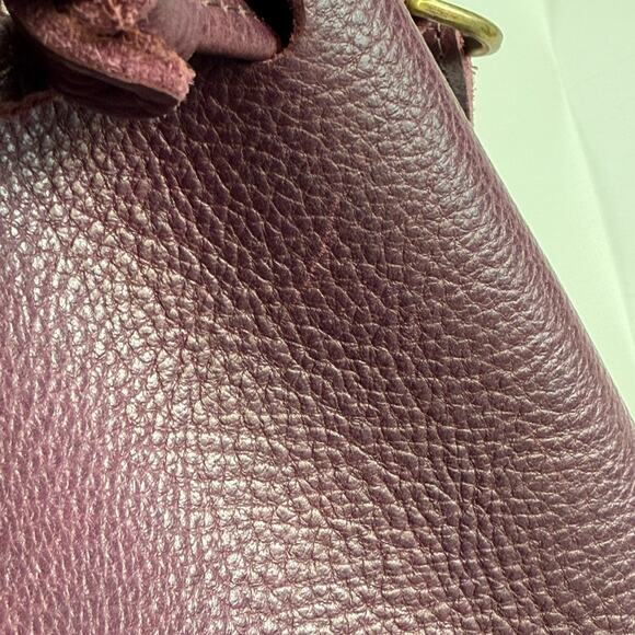 Portland Leather Goods Bucket Bag Purse Crossbody Plum Wine Color Drawstring - Picture 13 of 16